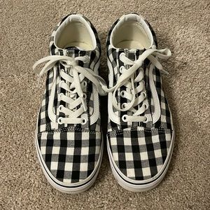 Black & White Checkered Vans Sneakers- [W7.5, M6]